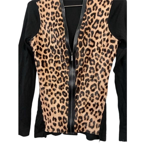 Elie Tahari Animal Print Zip-Up Sweater Jacket - Picture 2 of 4